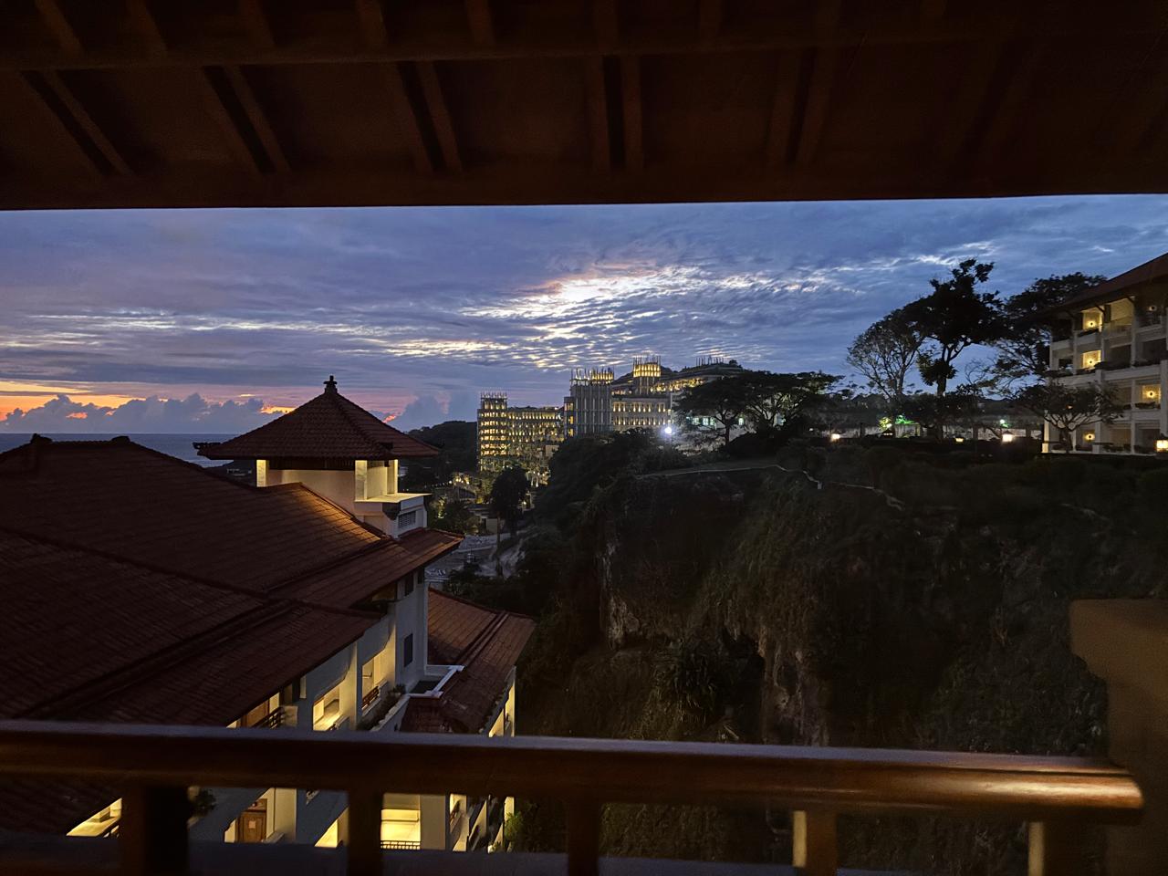 malam-hilton-resort-nusa-dua-bali review hilton resort nusa dua bali