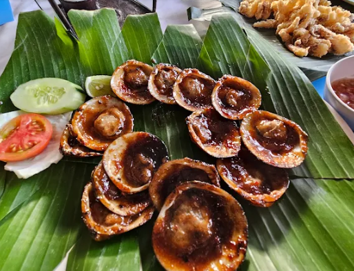 kerang-bakar-di-menega-cafe