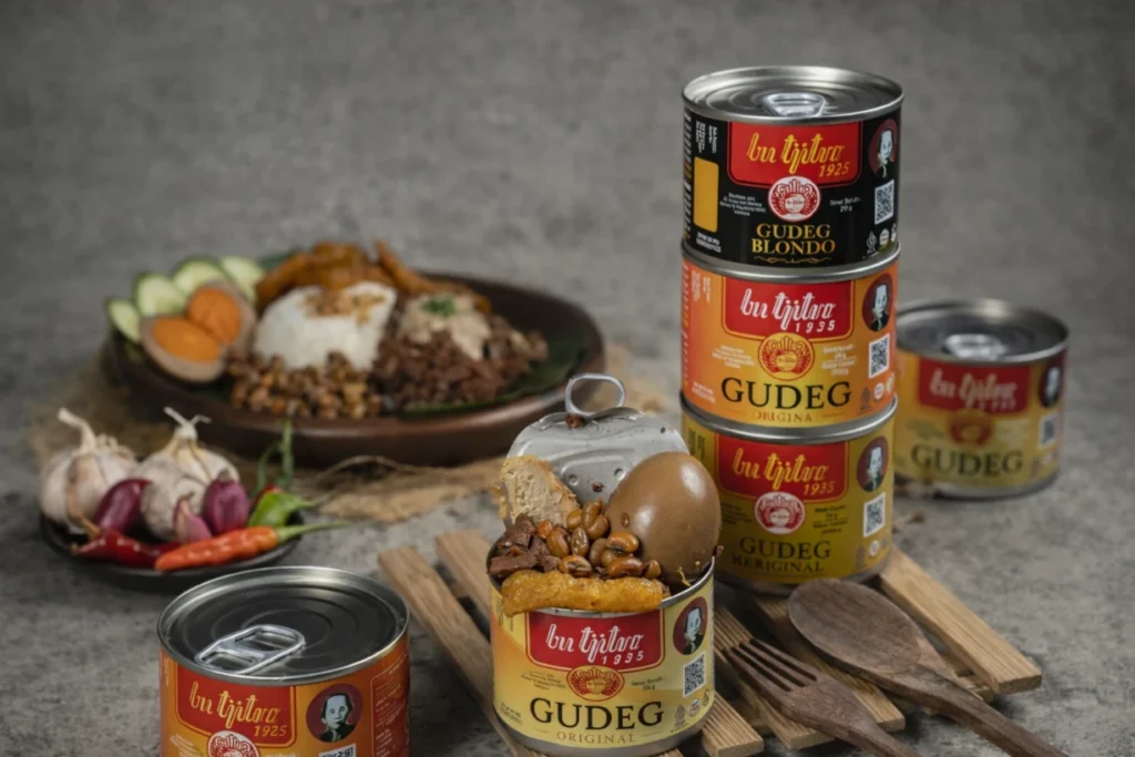 gudeg kaleng bu tjitro beberapa gudeg kaleng bu tjitro