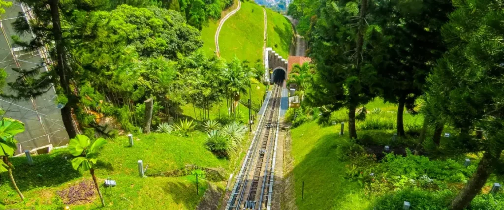 railing ride di penang hill