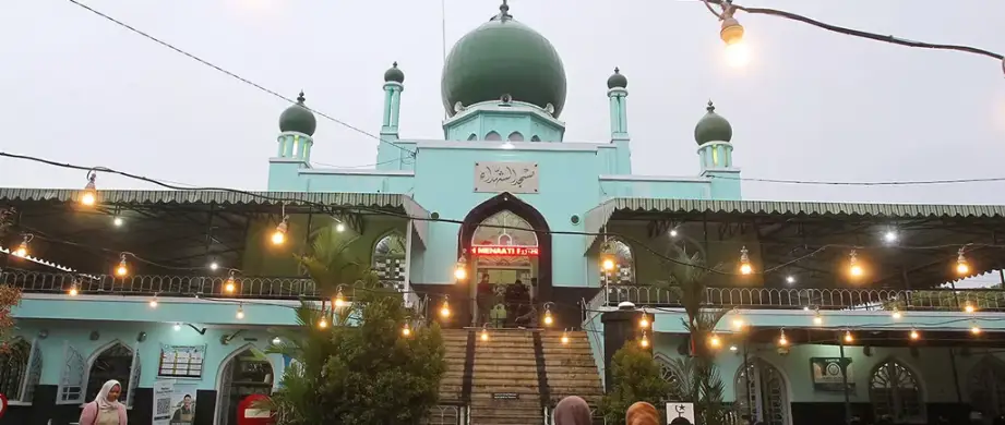 masjid syuhada jogja tampak depan bangunan