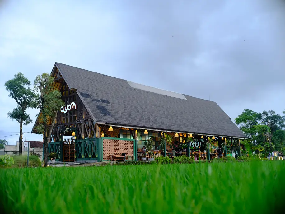 ayom jogja tampak samping bangunan