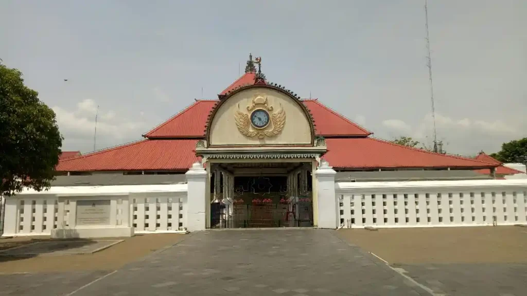 masjid gede kauman tampak depan
