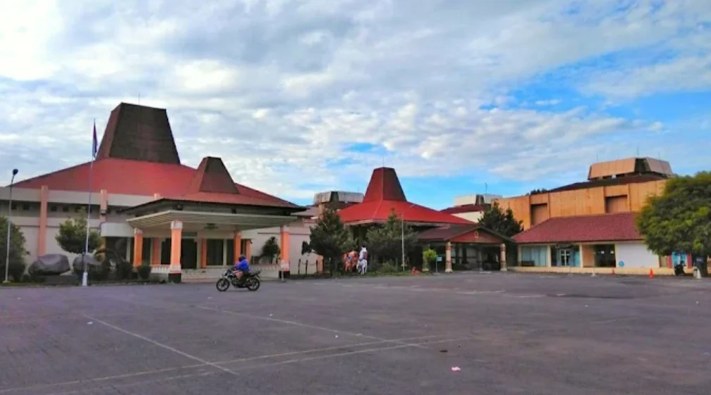 Museum Ranggawarsita tampak depan