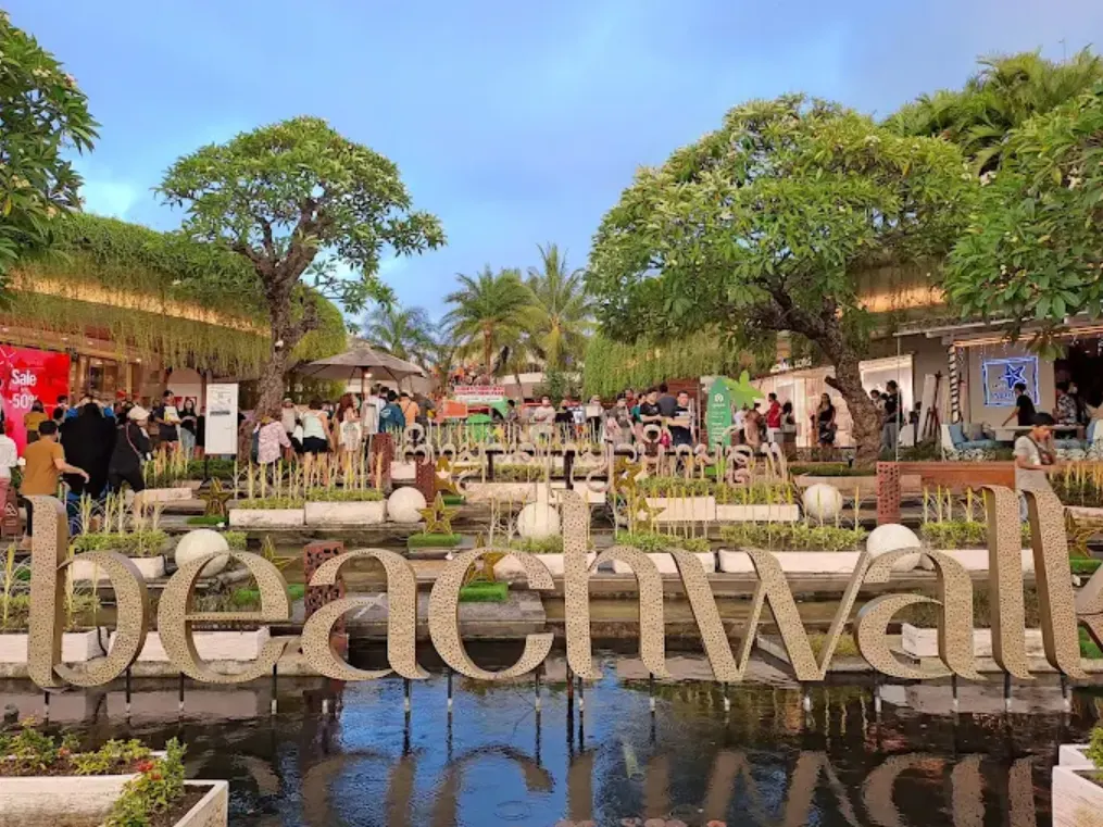 Beachwalk Shopping Center
