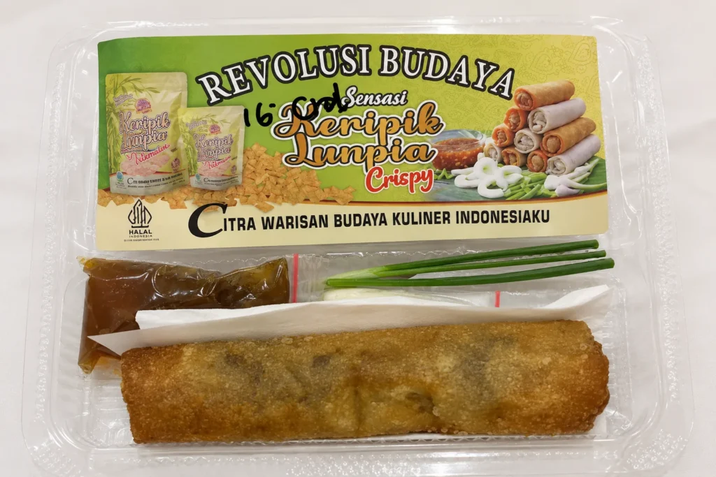 foto lumpia dengan isian daging kepiting