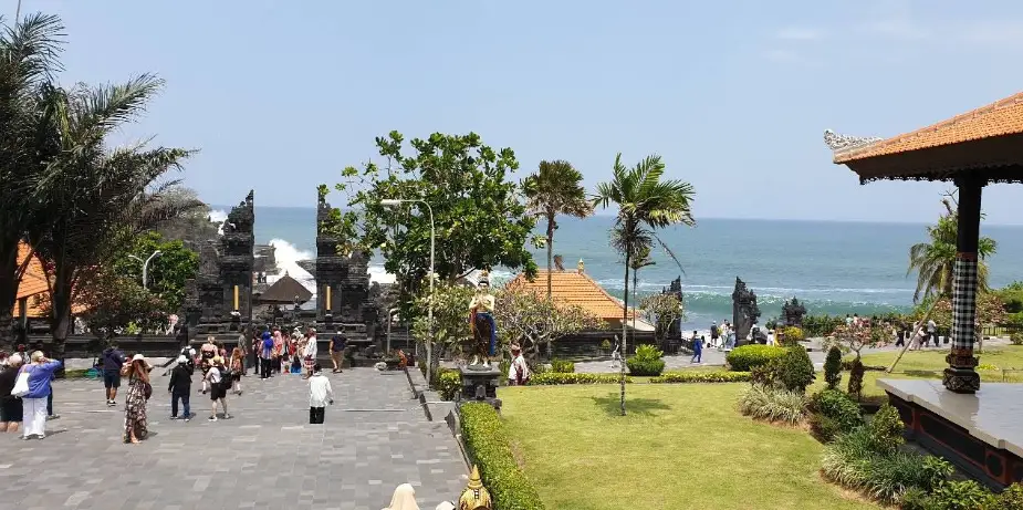 pantai seminyak