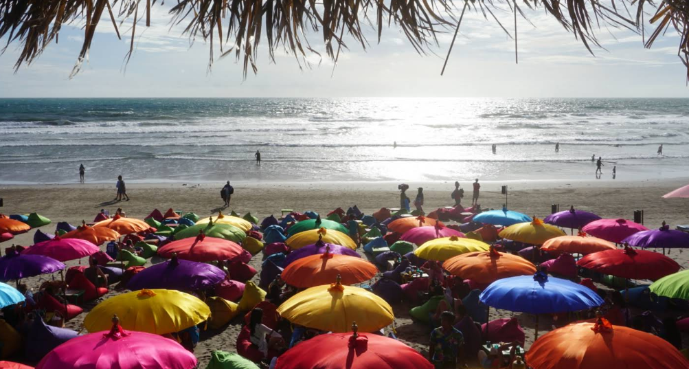 pantai seminyak