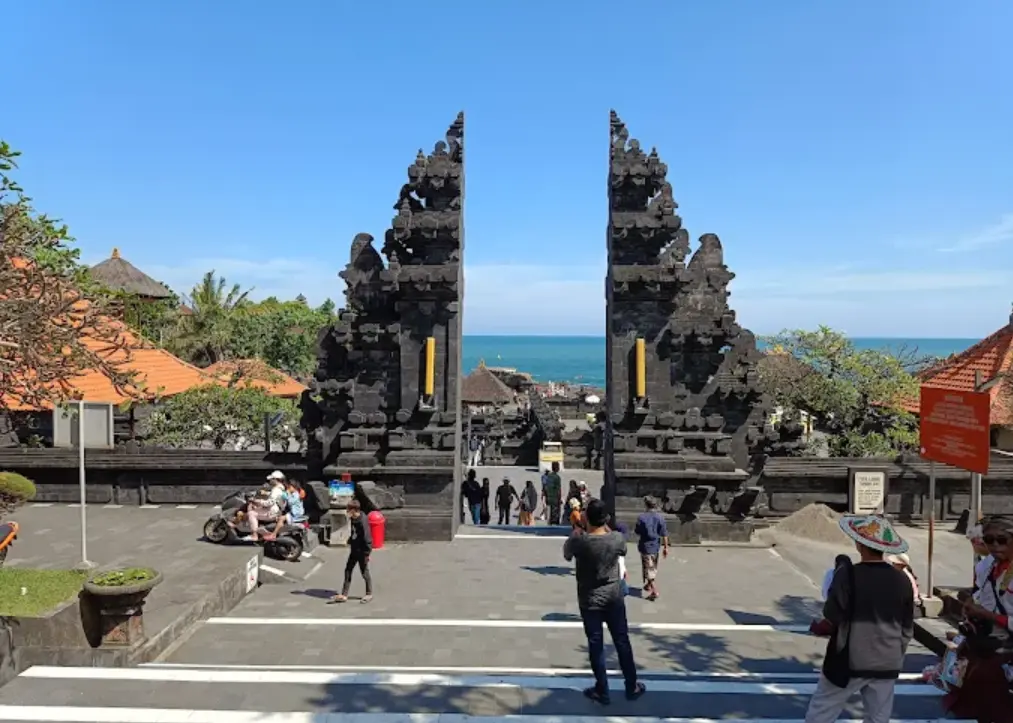 pura tanah lot
