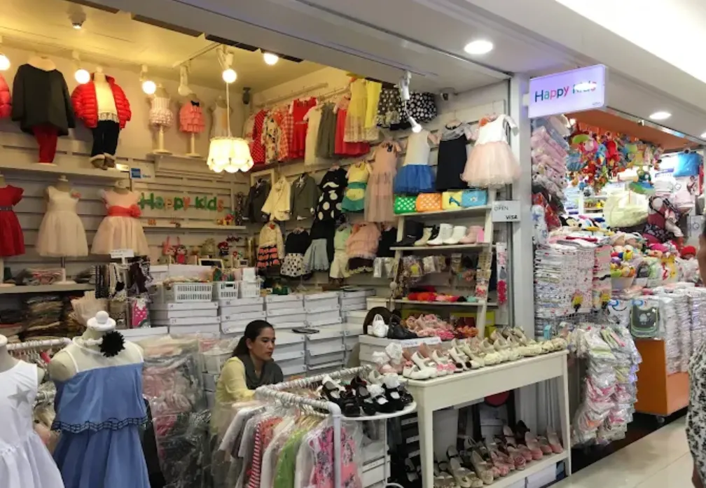 tempat belanja di bangkok Platinum Fashion Mall