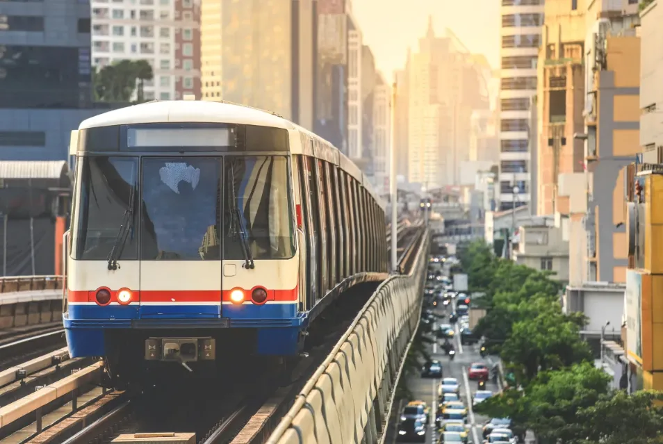 BTS Skytrain di thailand