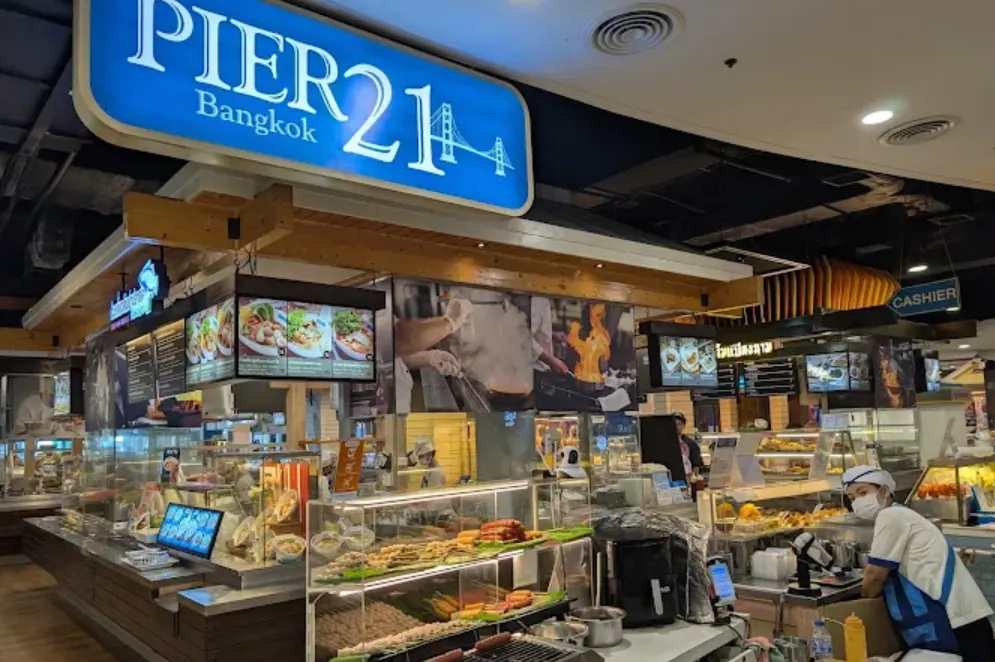 food court pier 21 di bangkok