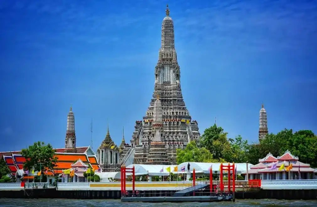 wat arun bangkok