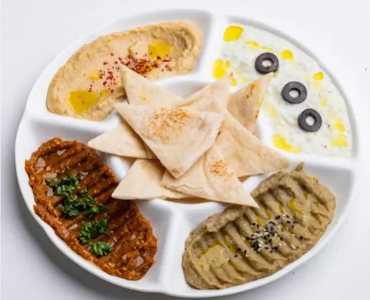 Arya Persian Restaurant makanan